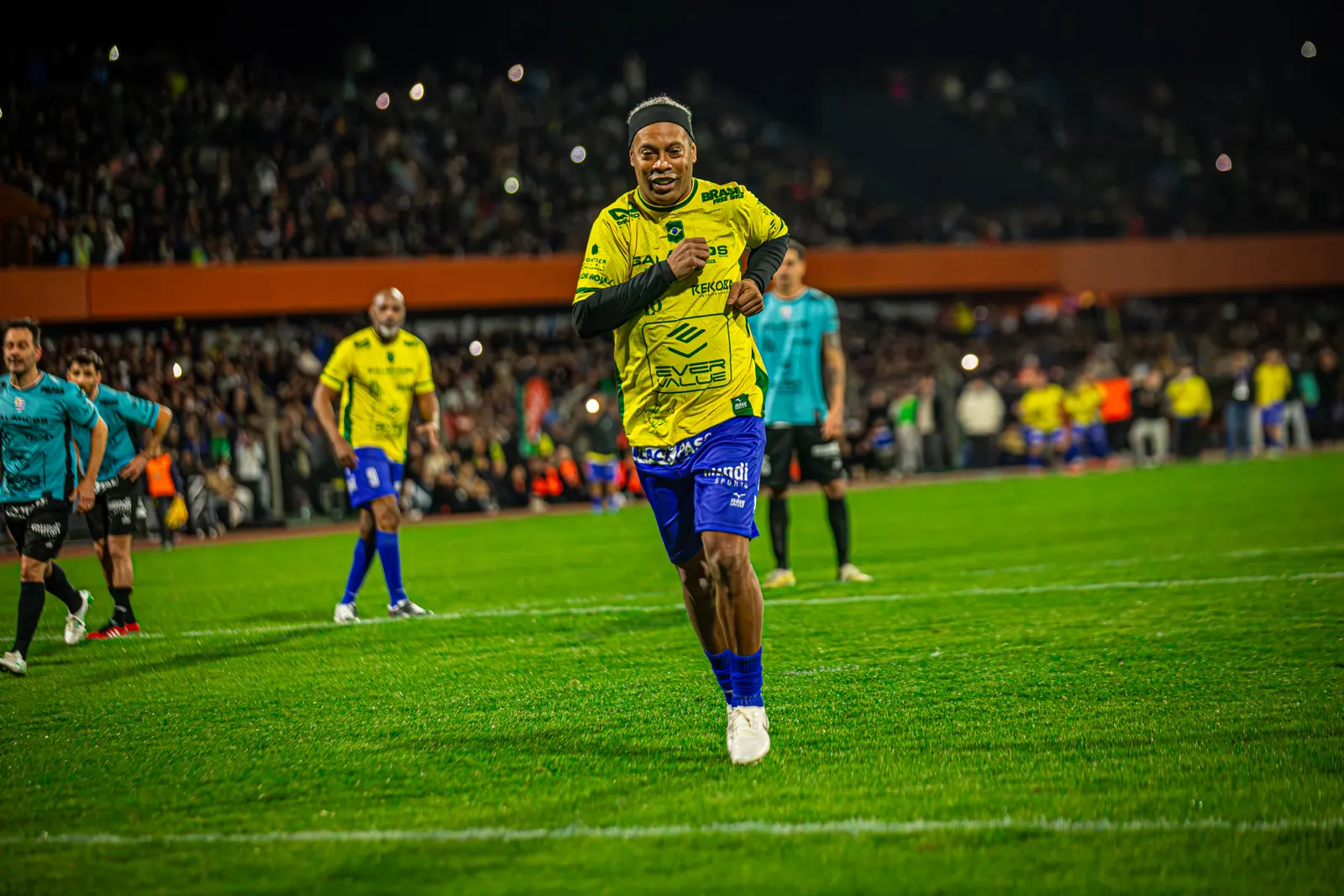 Galáticos de Ronaldinho, foto 1