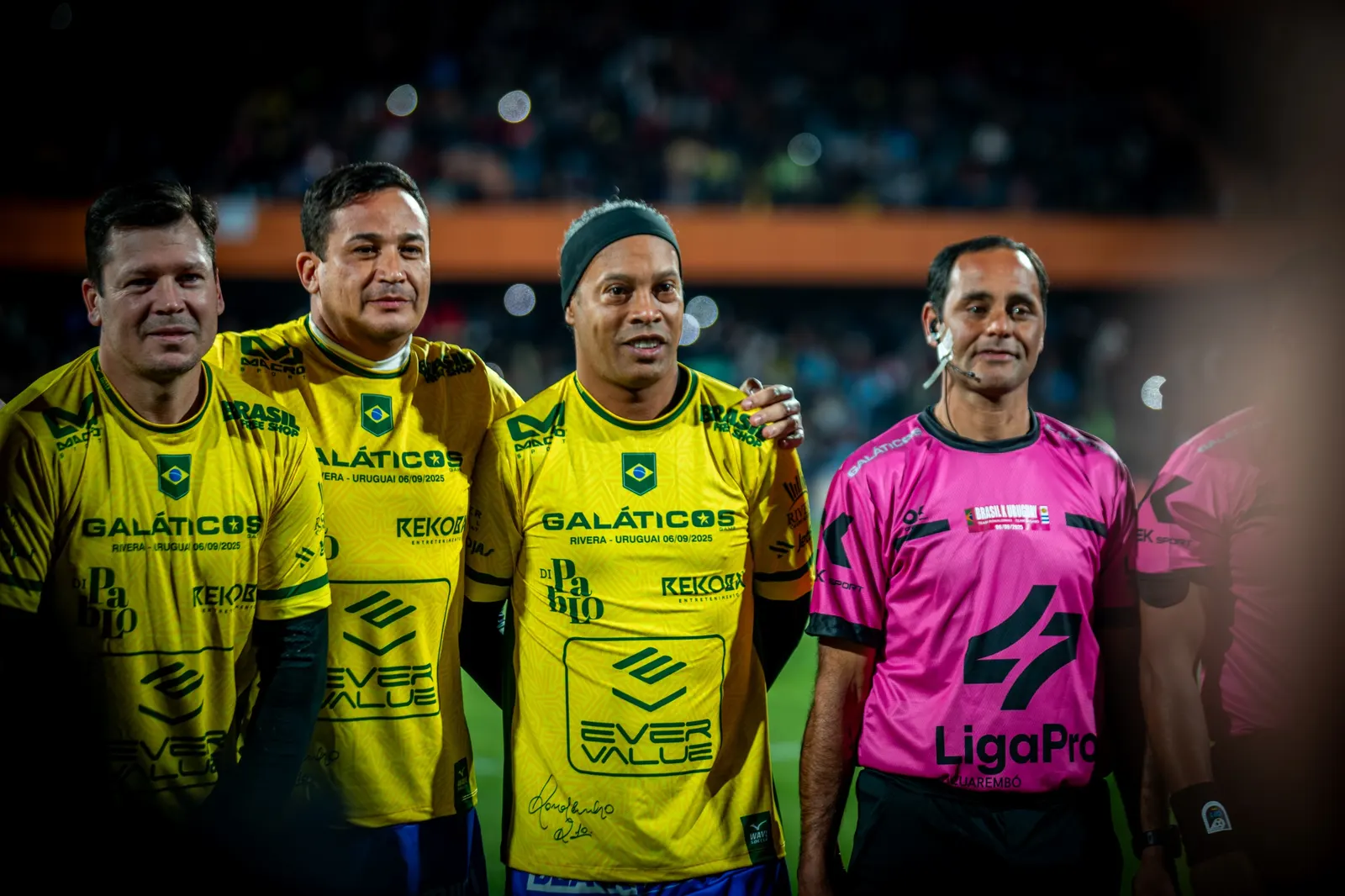 Galáticos de Ronaldinho, foto 3